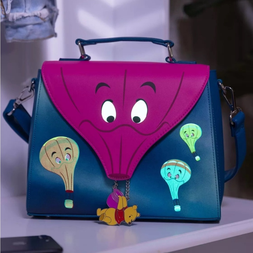 Loungefly Disney Winnie the Pooh Heffa-Dreams Crossbody Purse. Glows in the dark